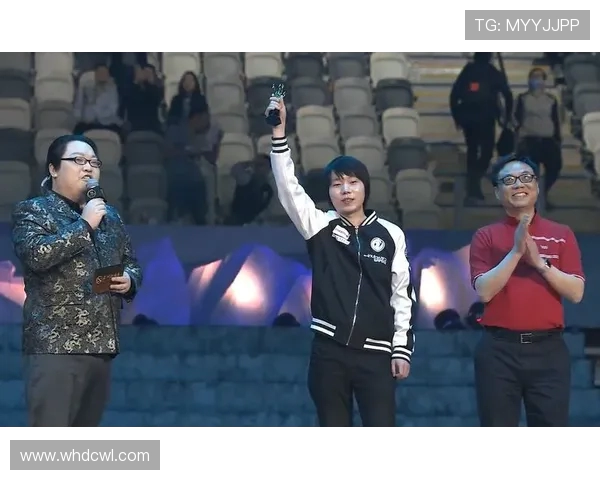 黄秀英专访：从新手到职业选手的DOTA2成长之路回顾