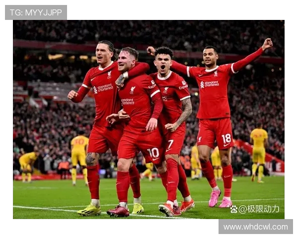 利物浦迎战曼联激战一触即发 双方争夺英超榜首宝座引爆球迷热议