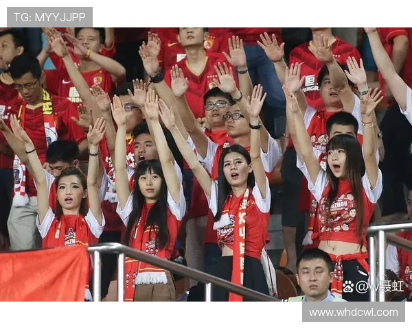 上海绿地迎战大连队全力争胜展现球队实力与斗志